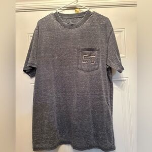 Southern Marsh heathered dark gray shirt with white, cream logo men’s size large